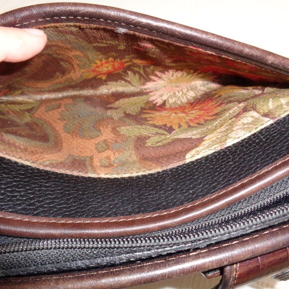 VTG BRIGHTON Organizer Black & Brown Leather Croc Embossed Shoulder Bag Purse - Picture 14 of 16